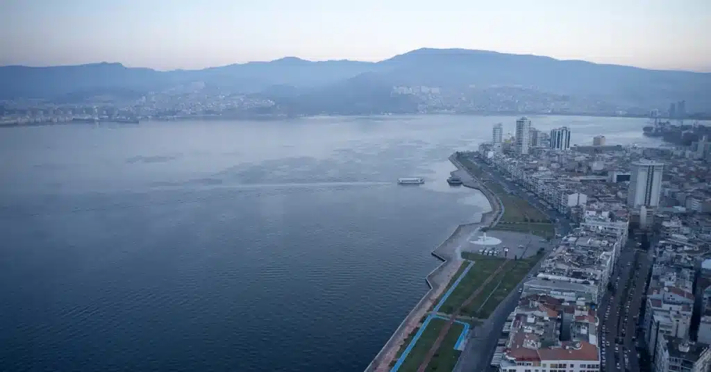 İzmir'in Lüks Konut Projeleri: Neva Yalı İzmir Konut Projesi